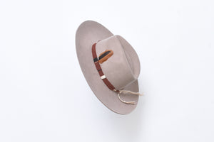 HdN 07 Terre-Black Feather Hatband